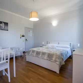 camera-matrimonialedoppia-terrazza-4