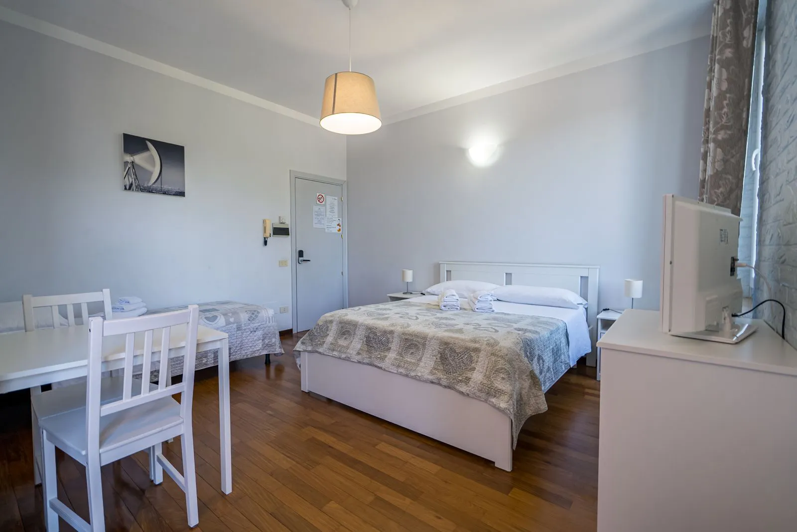 camera-matrimonialedoppia-terrazza-4